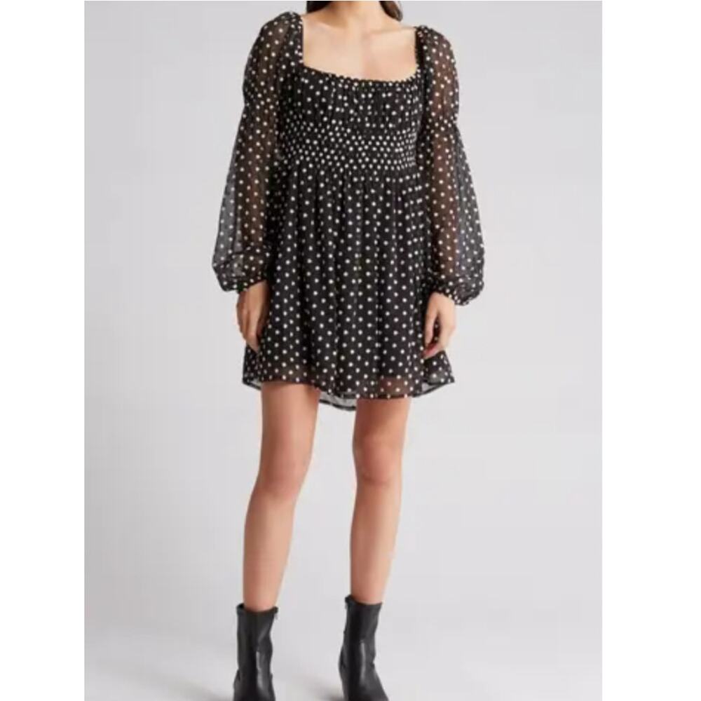 Lucy Paris Sydney Embroidered Long Sleeve Dress‎ Size small NWT